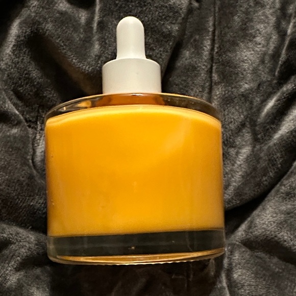 TRULY Sweet Nectar Body Serum with Retinol and Vitamin C - Picture 3 of 5